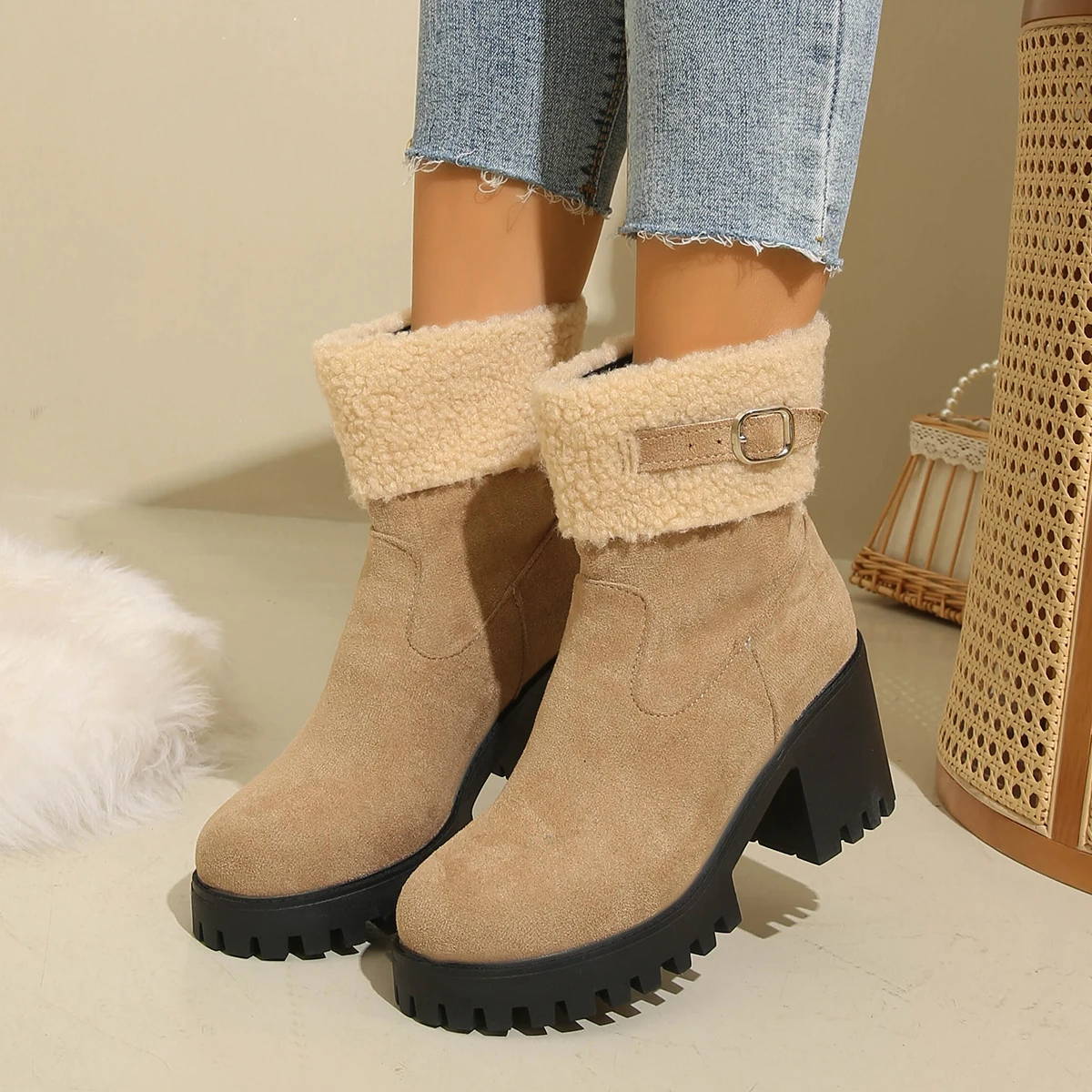 2025 Women Boots Fashion New Casual Comfortable Trend Shoes Women Plus Velvet Warm Square Heel Round Toe Solid Color Ankle Boots