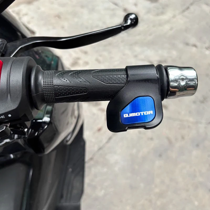 Für QJMOTOR SRK 600 700 800 RR S QJ SRT 900 SX SVT SRV Motorrad Gasgriff-Clip Beschleuniger Kraftsparender Rutschfester Booster-Assistent – Detail 1