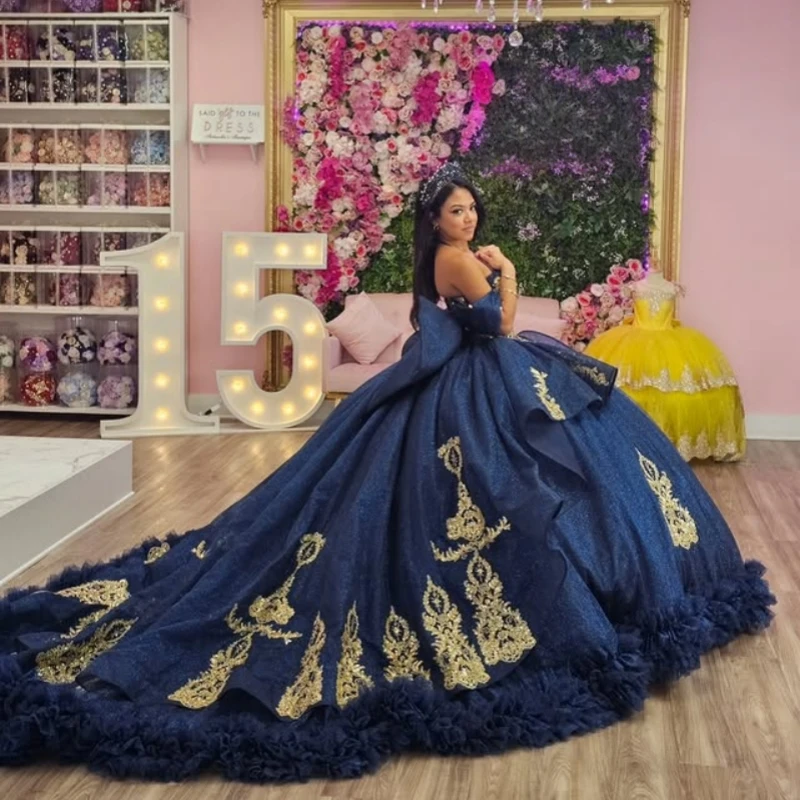 Блестящие темно-синие платья Quinceanera по индивидуальному заказу с открытыми плечами и блестками, аппликация с кристаллами, большой бант, длинный хвост, Vestido 15, Quinceanera