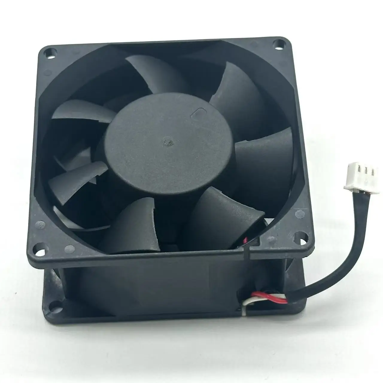 SUNON PMD1208PMB1-A (2).B3951.R.GN DC 12V 9.1W 80x80x38mm 3-Wire Server Cooling Fan