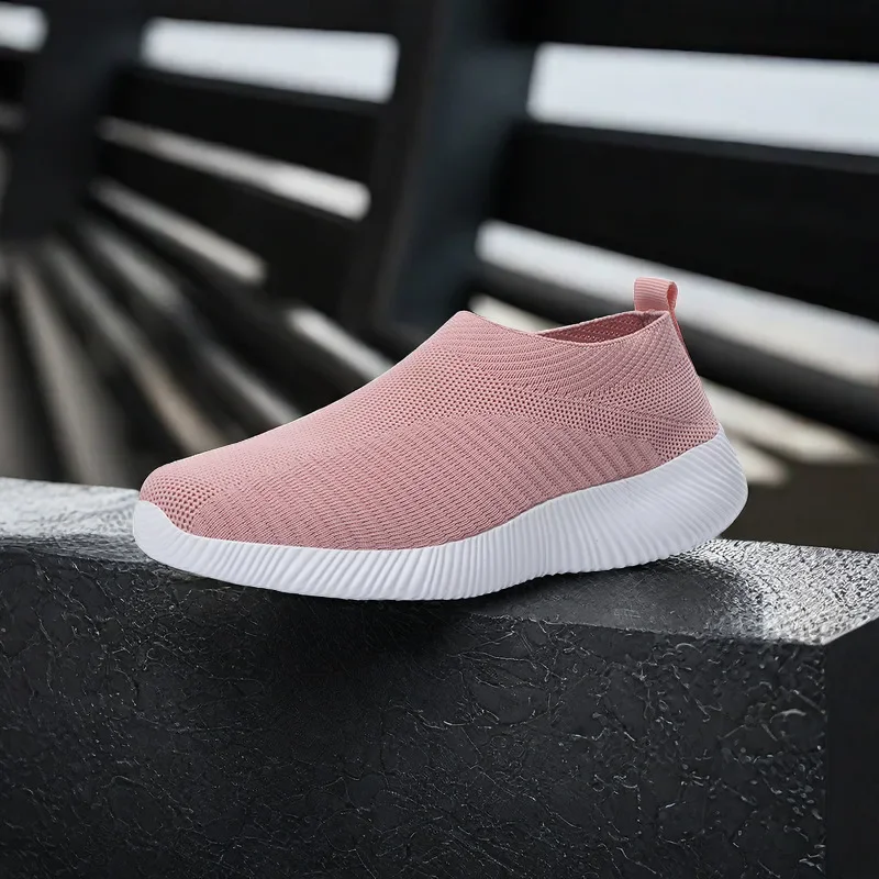 Women's Casual Sneakers Middle-Aged White Shoes Tennis Skateboard Designer Shoe Sock Trainers Loafers Women Trend 2024 Tennis