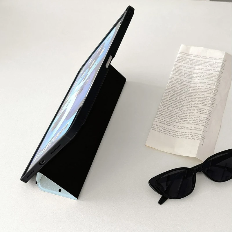 Black Polka Dots for IPad Pro 11 Case 10.2 9/8/7th Generation 9.7 5/6th Air4/5 10th 10.9 Air 3 10.5 Pro 12.9 Mini 6 Trifold Case