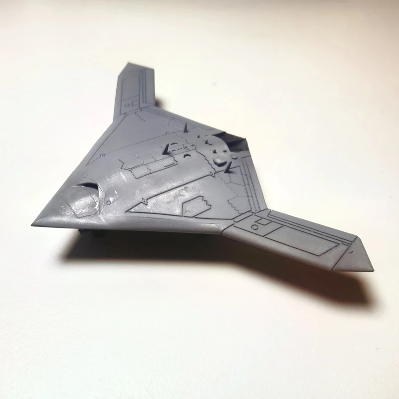 

1 шт. 1/144 200 масштаб X-47B модель стелс-дрона миниатюрный беспилотный боевой самолет военные модели для коллекции настольных дисплеев