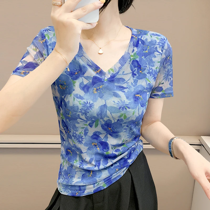 Summer 2025 Trendy Women's Tops V-Neck Lace Mesh Print Short Sleeve Tee Shirt Fashion Layering Top