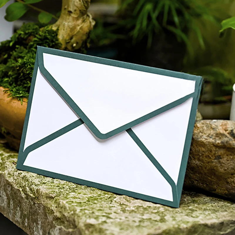 

30pcs/lot Colored Envelope 120g Paper 11x16cm Wedding Invitations Business Supplie Postcard Giftbox Packaging Storage Stationery