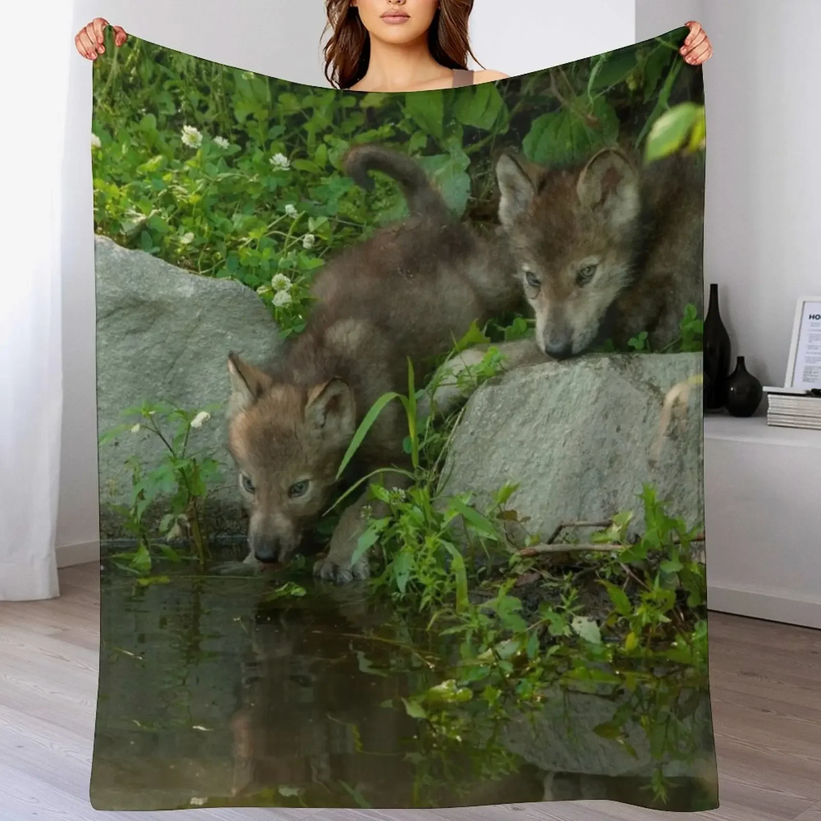 

Timber Wolf Pup Throw Blanket Summer for winter Thermals For Travel Blankets For Baby Blankets