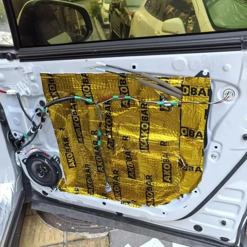 Auto Soundproofing Board Self-adhesive Door Noise Reduction Butyl Thickening Soundproof Pad 25X40cm Car Soundproofing Materials