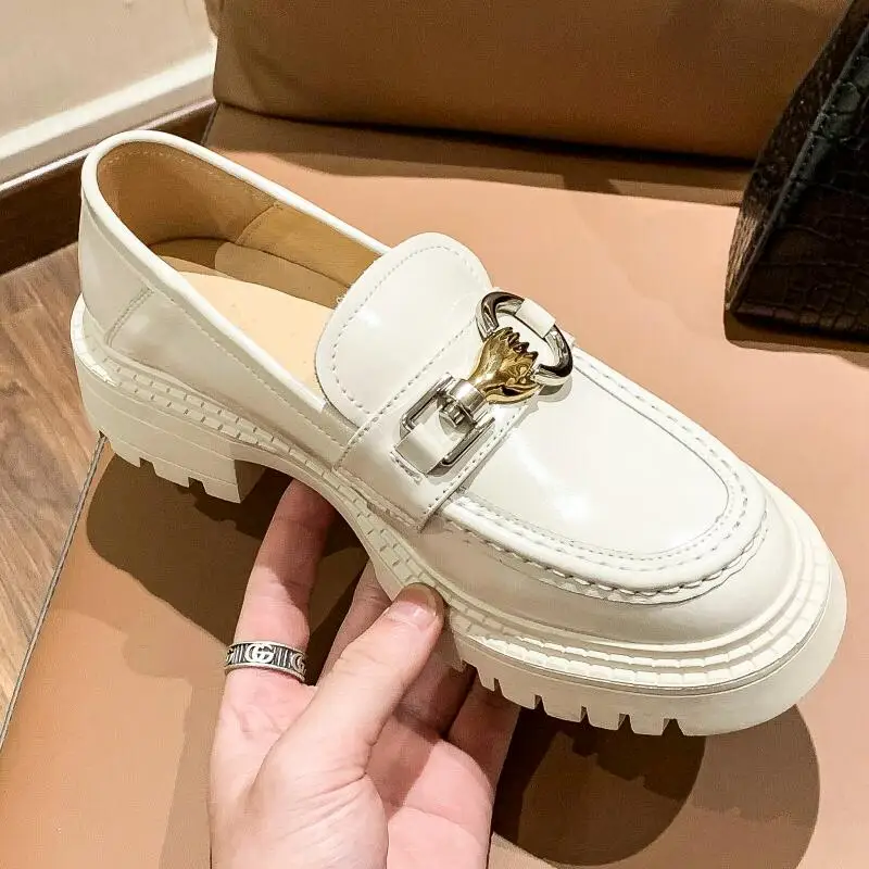 

Обувь для женщин 2022 Женская обувь из натуральной кожи на платформе Туфли на плоской подошве Мокасины Туфли-лодочки Круглый носок с металлической цепочкой без шнуровки Повседневная женская обувь