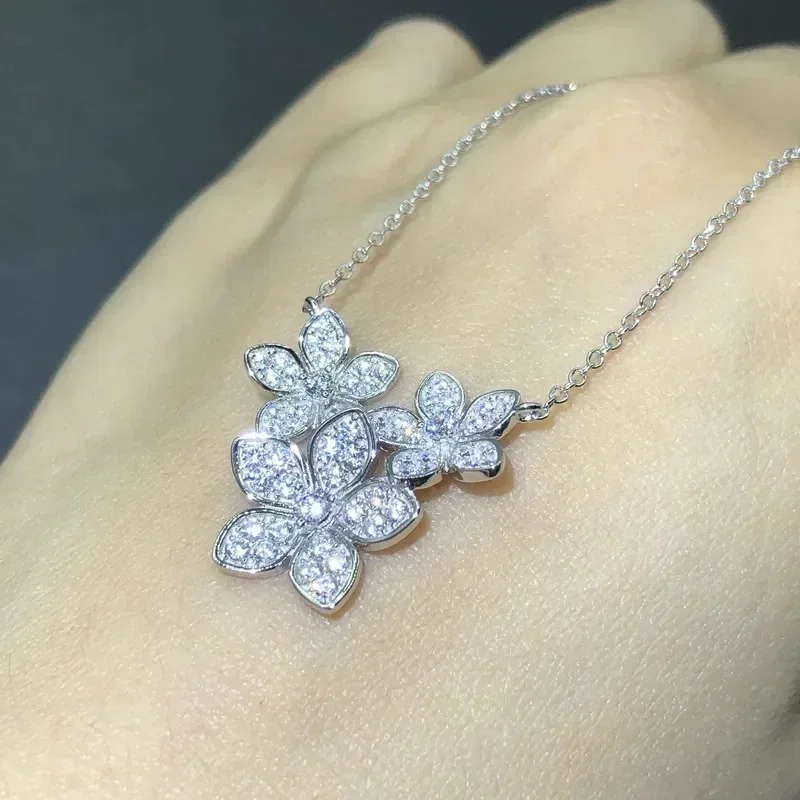2025 New Fashionable Flower Necklace Elegant Countryside Exquisite Pendant for Ladies' Daily Matching Jewelry for Women