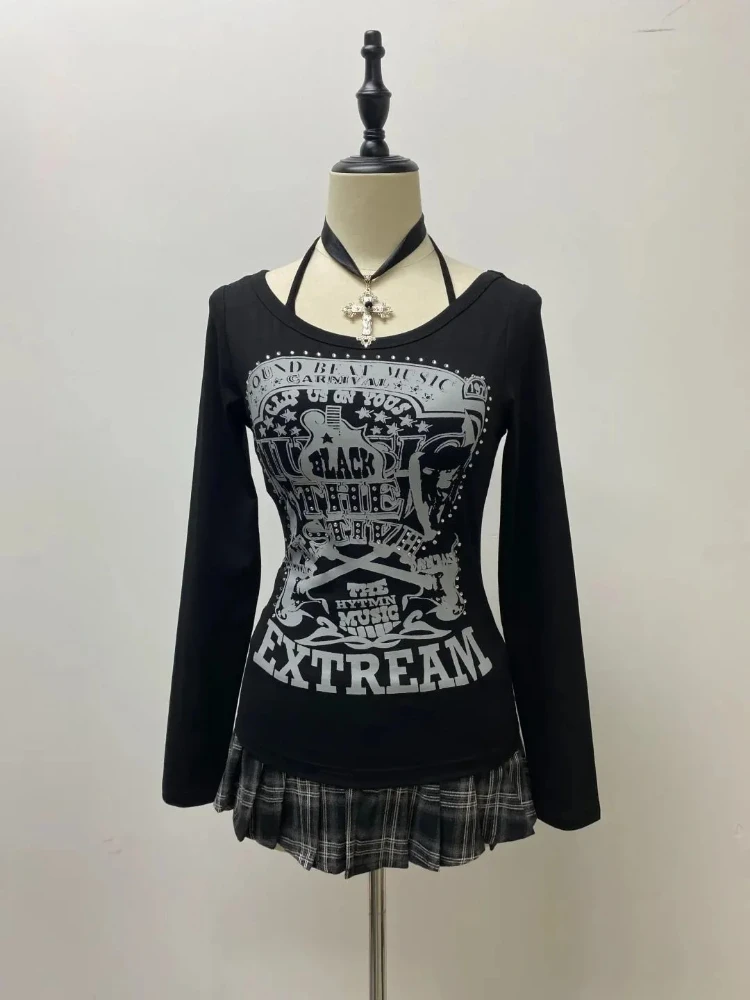 تي شيرت نسائي جمالي عتيق على الطراز القوطي الأسود من 2000s تي شيرت ريترو بانك جرافيك الجرونج Y2k ملابس هاراجوكو بأكمام طويلة ملابس الشارع الأمريكية