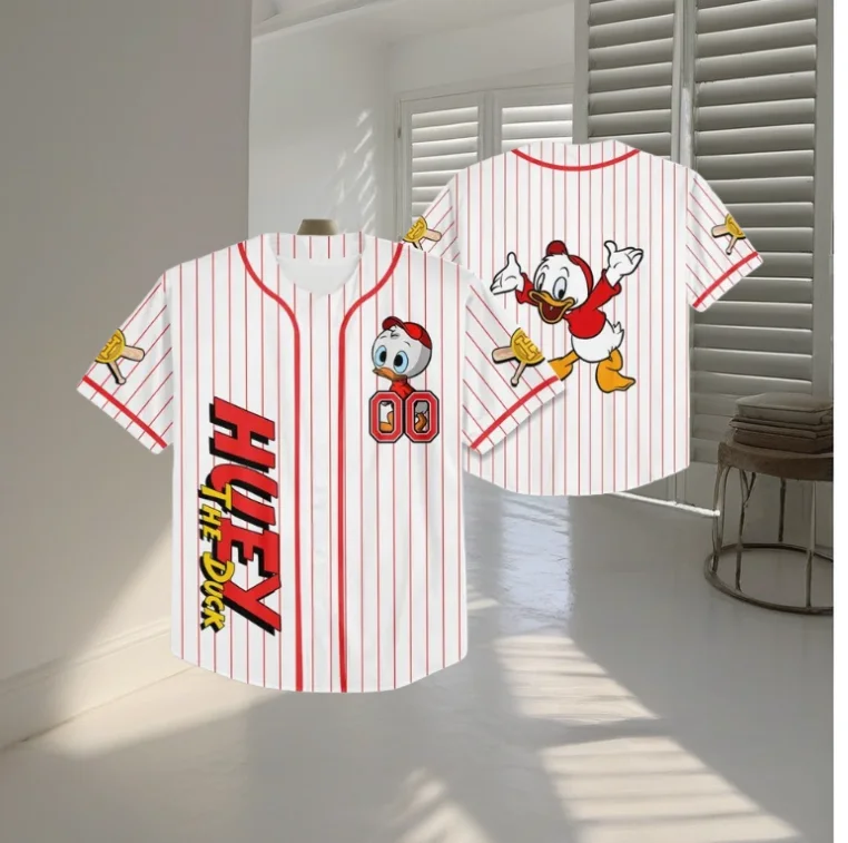 Летняя бейсбольная рубашка с короткими рукавами в сине-белую полоску с надписью «Дональд Даффи» 2026 — это повседневный и спортивный тренд