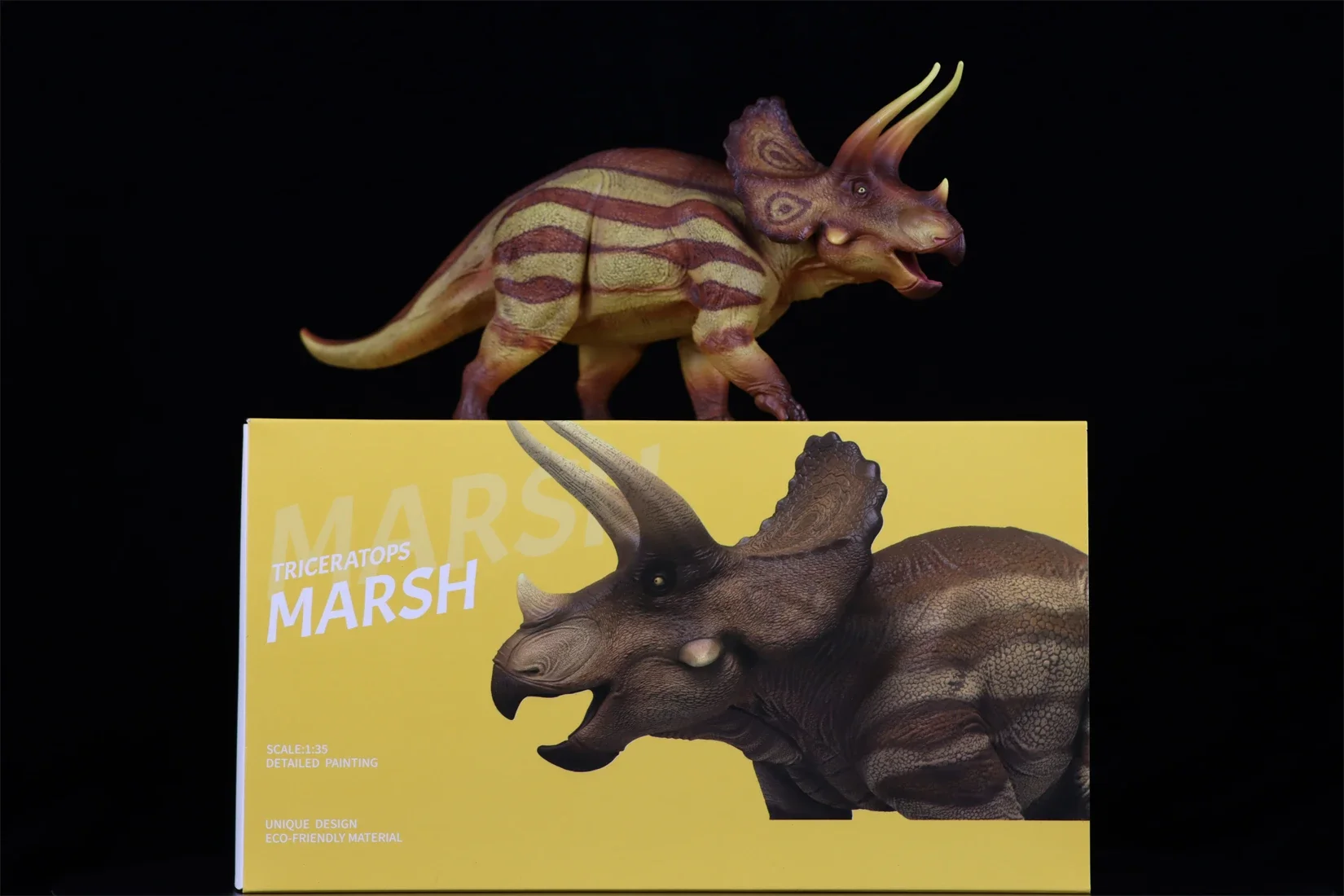 

RECUR 1/35 Triceratops Marsh Model Ceratopsidae Dinosaur Animal Figure Collection Scene Decoration GK Adult Birthday Gift