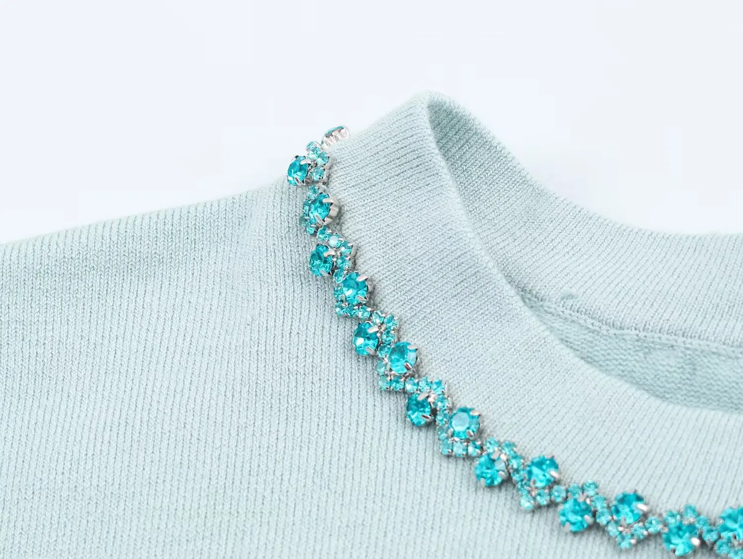 سترة محبوكة بأكمام طويلة عالية الجودة غير رسمية على الموضة الكورية 2025 جديد لخريف وشتاء المرأة بلوفر تريكو قطع علوية نسائية #5