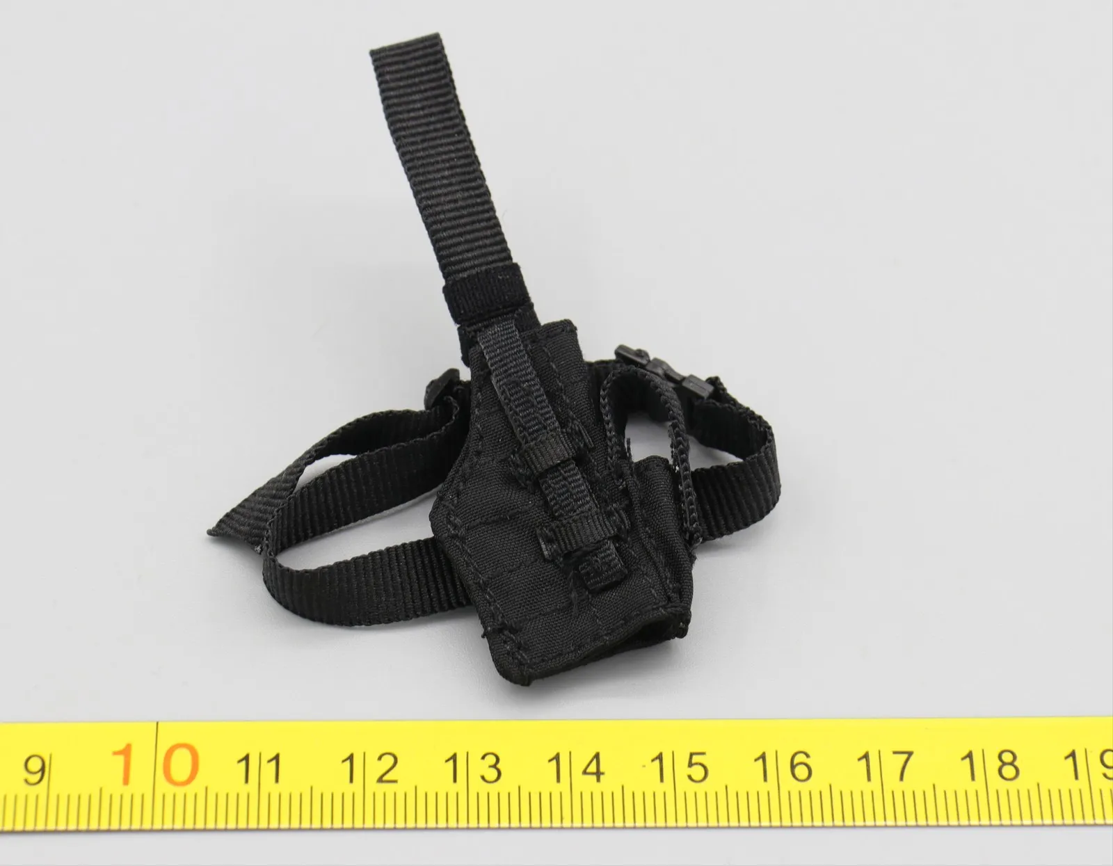 

UD9046A Модель кобуры для ног солдата 1/6 для 12-дюймовой работы в разведском дельта