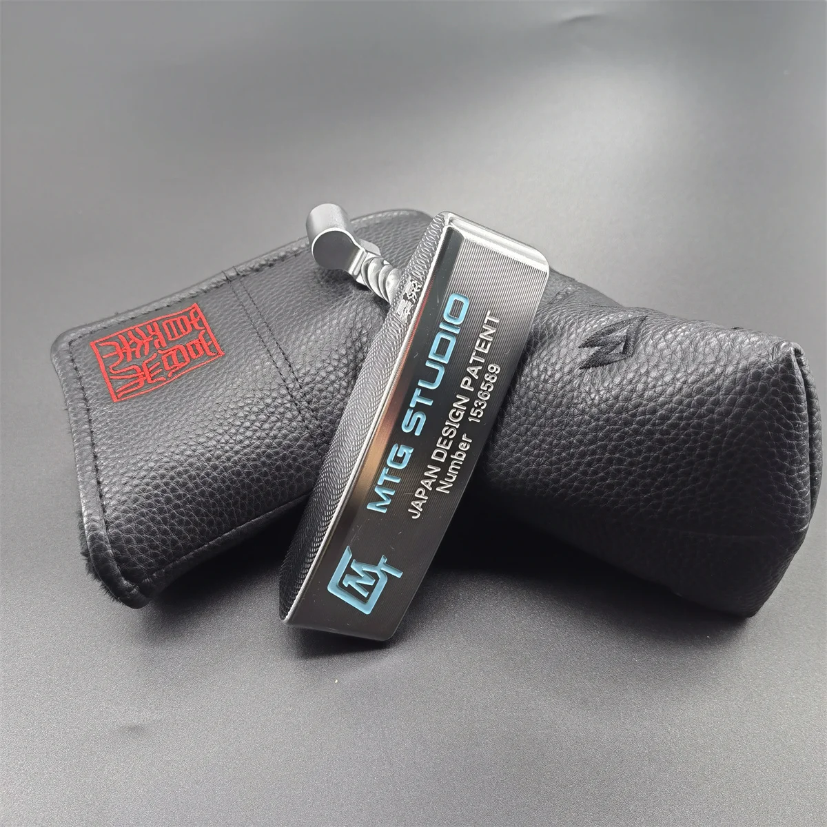 Golf Club Sliver and Black Straight Putter With Steel Shaft
