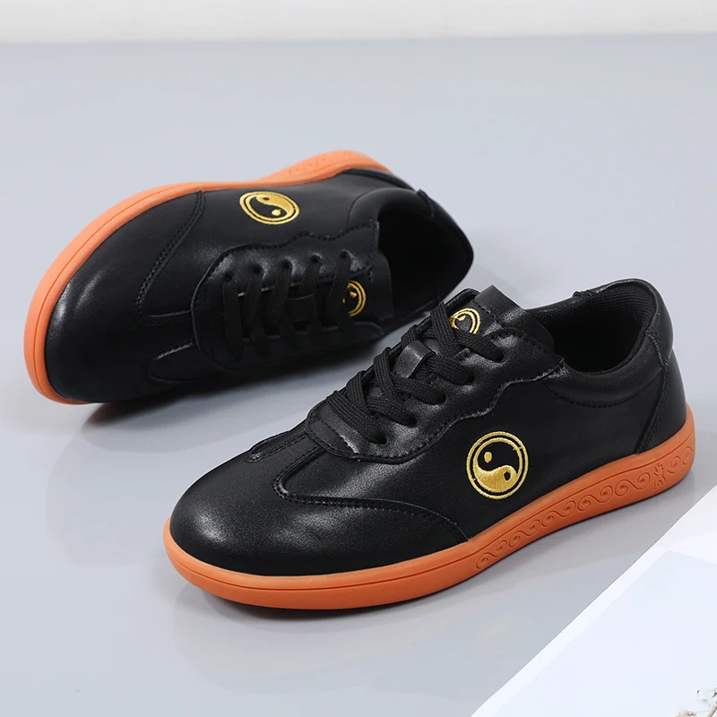 女性のためのボディービルとフィットネスのための柔らかい靴底のスニーカー,テコンドー,空手,カンフー,レスリング,武道,武術,太一