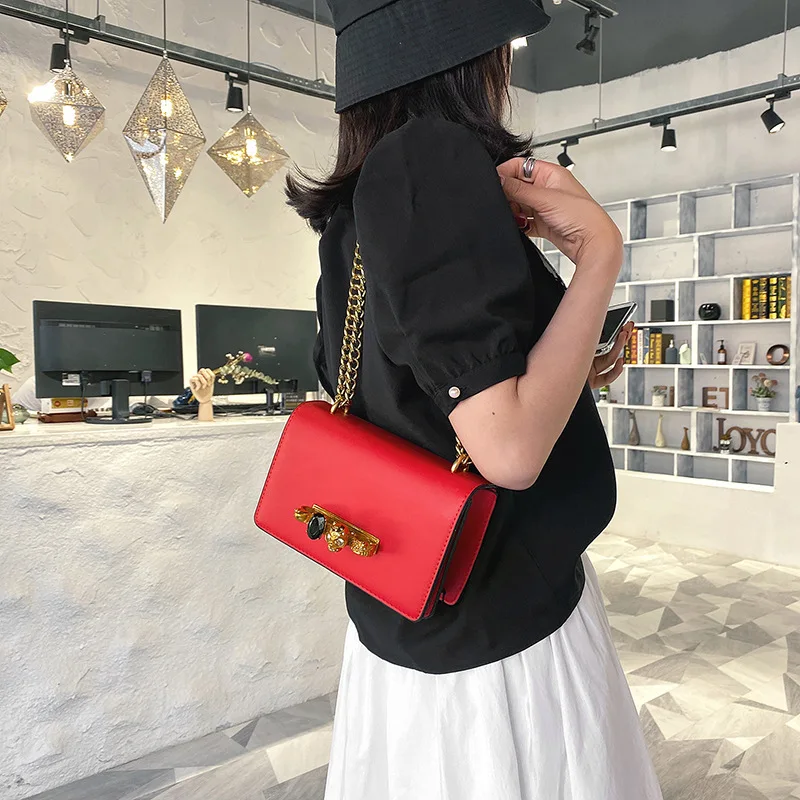 Women\'s Shoulder Handbags For Women Texture Chain Small Square Popular Fashion Diagonal Cross Trend Y2k Underarm  Messenger