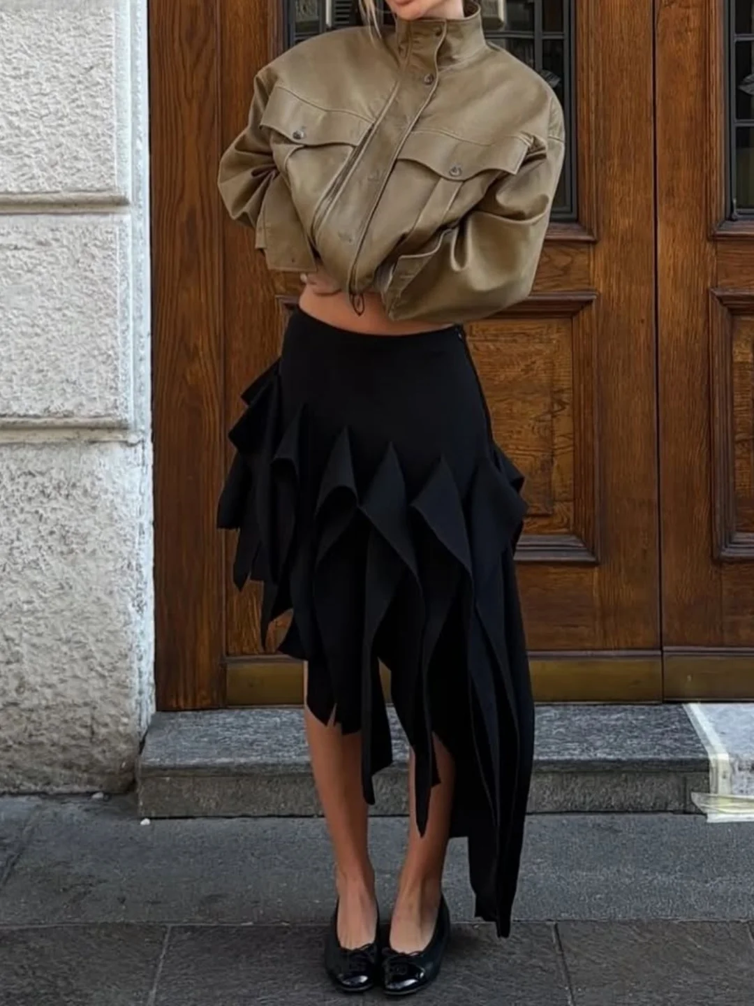 Parisian Corner Retro Design Unique Fashionable Half Skirt Asymmetrical Hem Lace Trim Midi Skirt Women's mid Waist Other Mate...