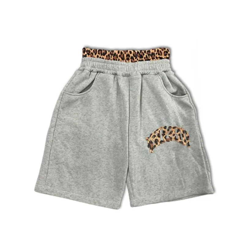 Verão americano high street moda leopardo impressão carta retalhos cintura dupla shorts y2k hiphop solto em linha reta rock calças