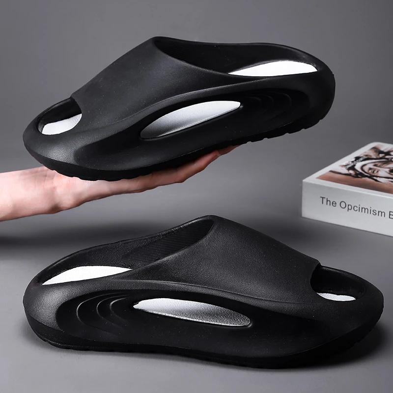 Pantofole per uomo e donna Estate con fondo spesso Eva Passo sulla sensazione di cacca Abbigliamento esterno Pantofole da bagno casual antiscivolo