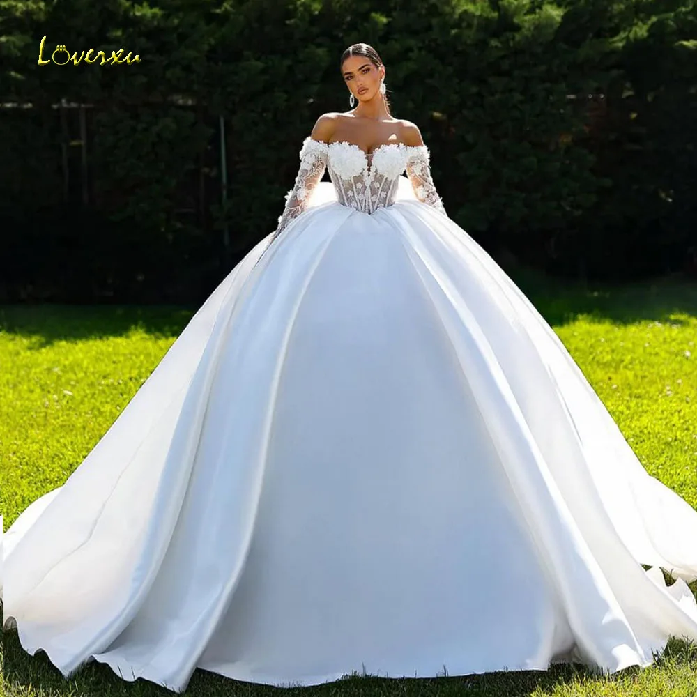 

Loverxu Ball Gown Bow Wedding Dresses Sweetheart Off The Shoulder Vestido De Novia Lace Flowers Classic Custom Made Bridal Gowns
