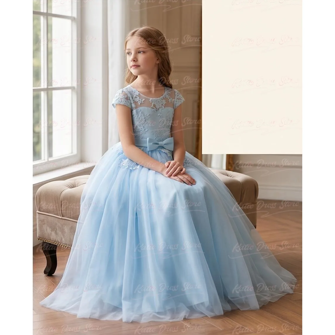 Elegant Customized Lace Applique Puffy Flower Girl Dress for Wedding Tulle Kids Birthday Party First Communion Ball Gowns