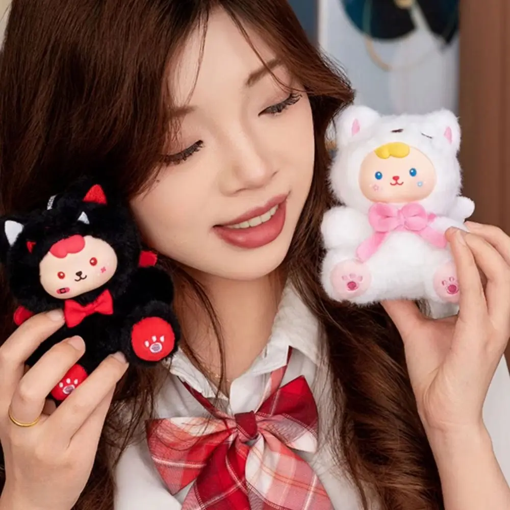 

Sitting Posture CP Pendant Brightly Colored Big Eyes Cute Keychain Cartoon VINYL Angels and Demons CP Pendant Gift Giving