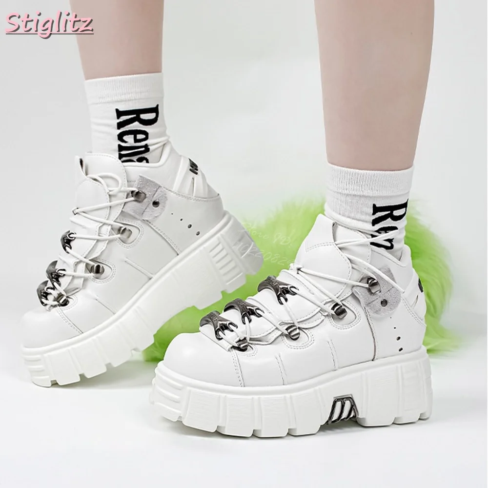 

Metal Decor Motorcycle Boots Gothic Round Toe Thick-sole Fashion Shoes Cross-tied Punk Leather Shoes 2025 Spring New Women's