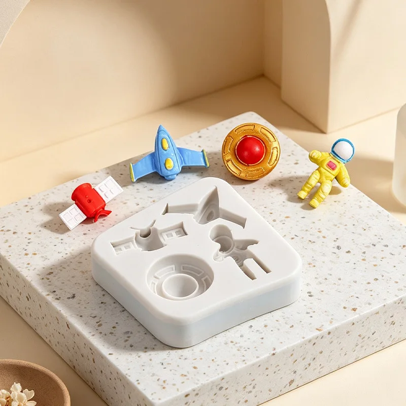 Cartoon Space Silicone Mold Astronaut Rocket Flying Saucer Satellite Cake Aromatherapy Handmade DIY Silicone Mold Silicone Molds 3