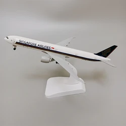 Metal Aircraft Airliner Model 20cm 1:400 Singapore Airlines A380 Metal Replica Alloy Material Aviation Simulation Toys Boy Gift