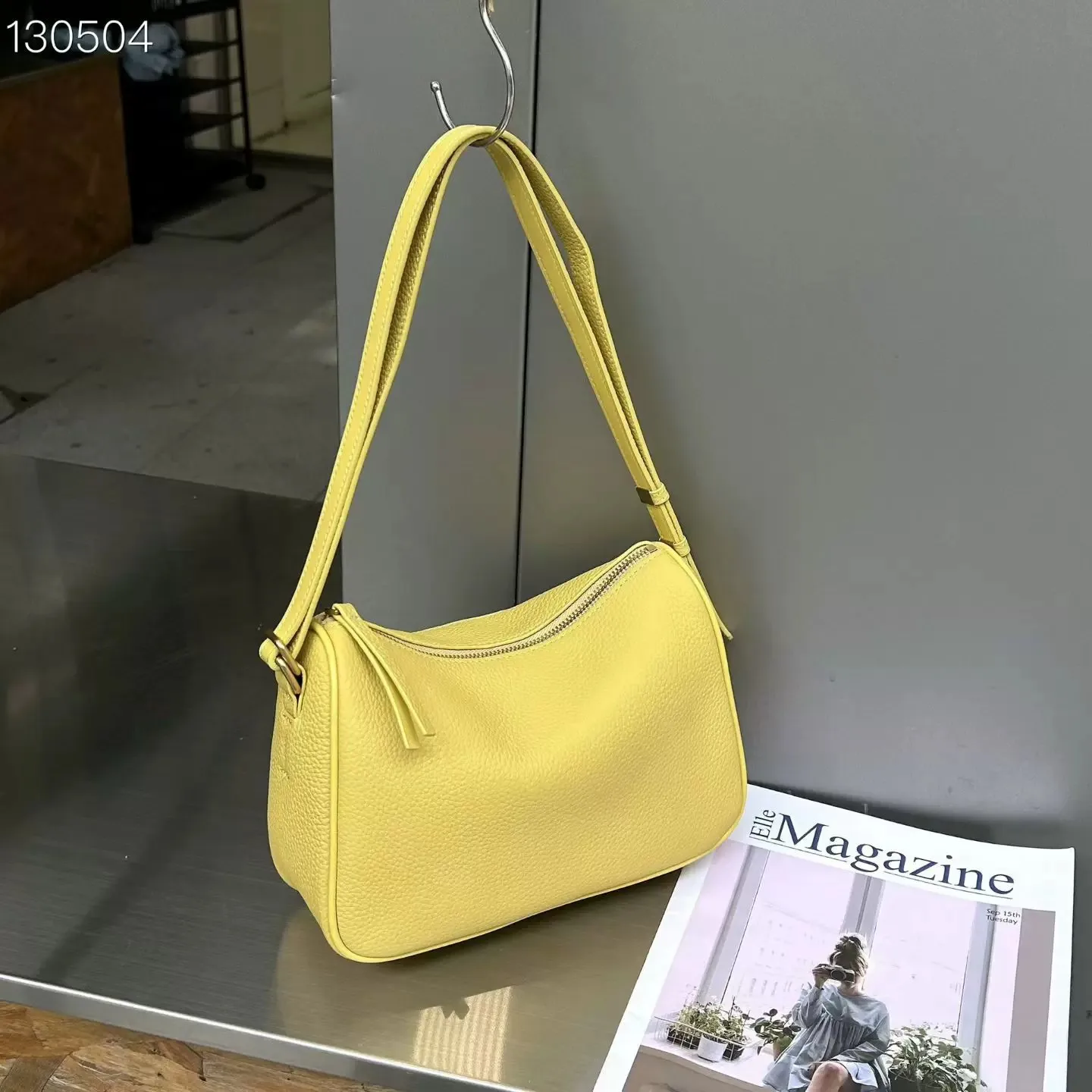 

Women's Leather Shoulder Bag, 2026 High-End Niche Design, Fashionable Handbag/Crossbody Bag