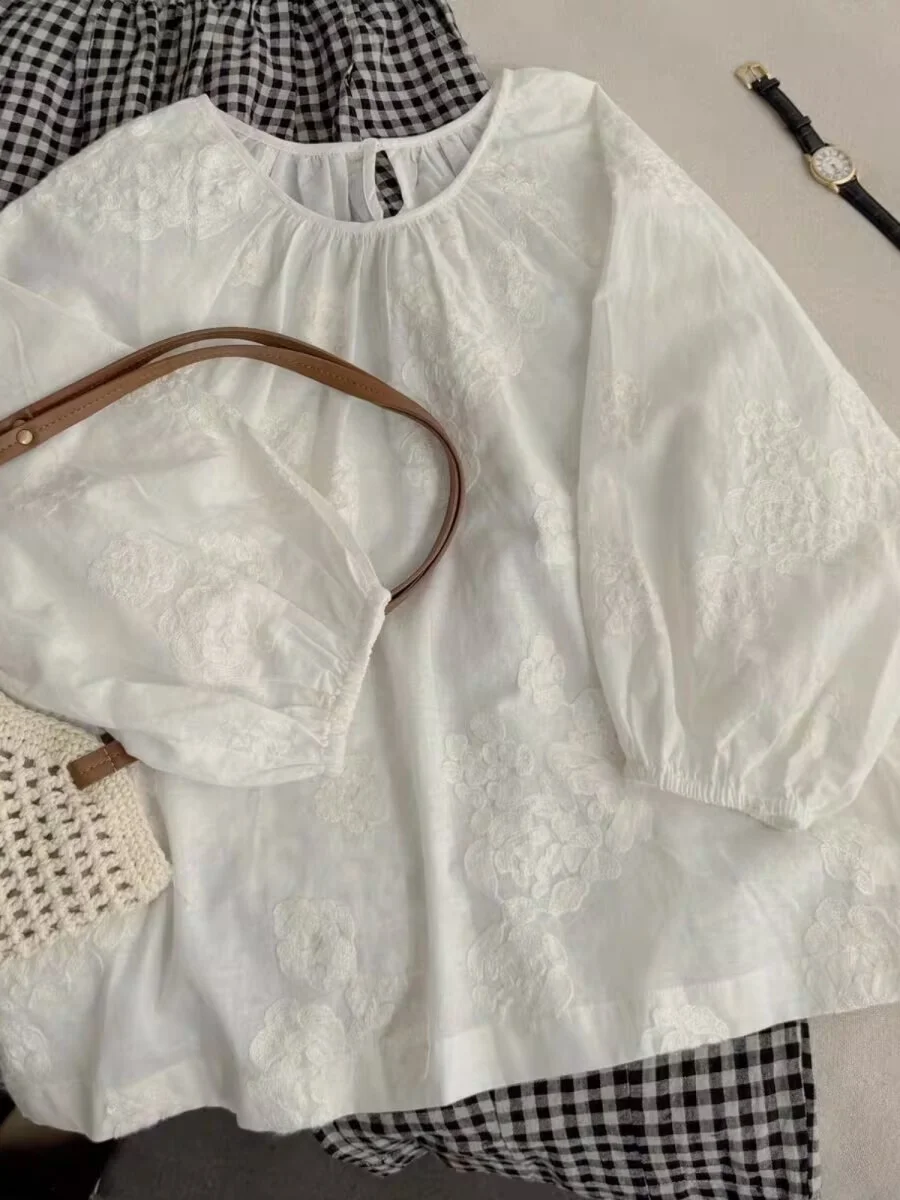 

Retro Cotton Linen irt Women's Heavy Embroidery Doll Sle Summer Faionable Loose Fit Long Sve round Ne Printed Top