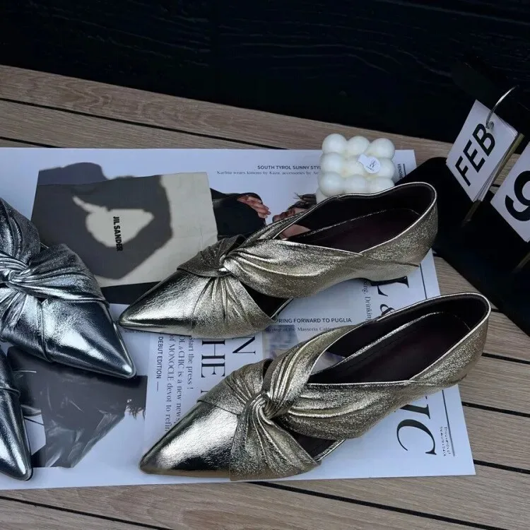 

Sheepskin Version Mary Jane Shoes French Style Sharp Head Cross Knot Hollow Out Slip-On Women's Shoes Commuting Heightening