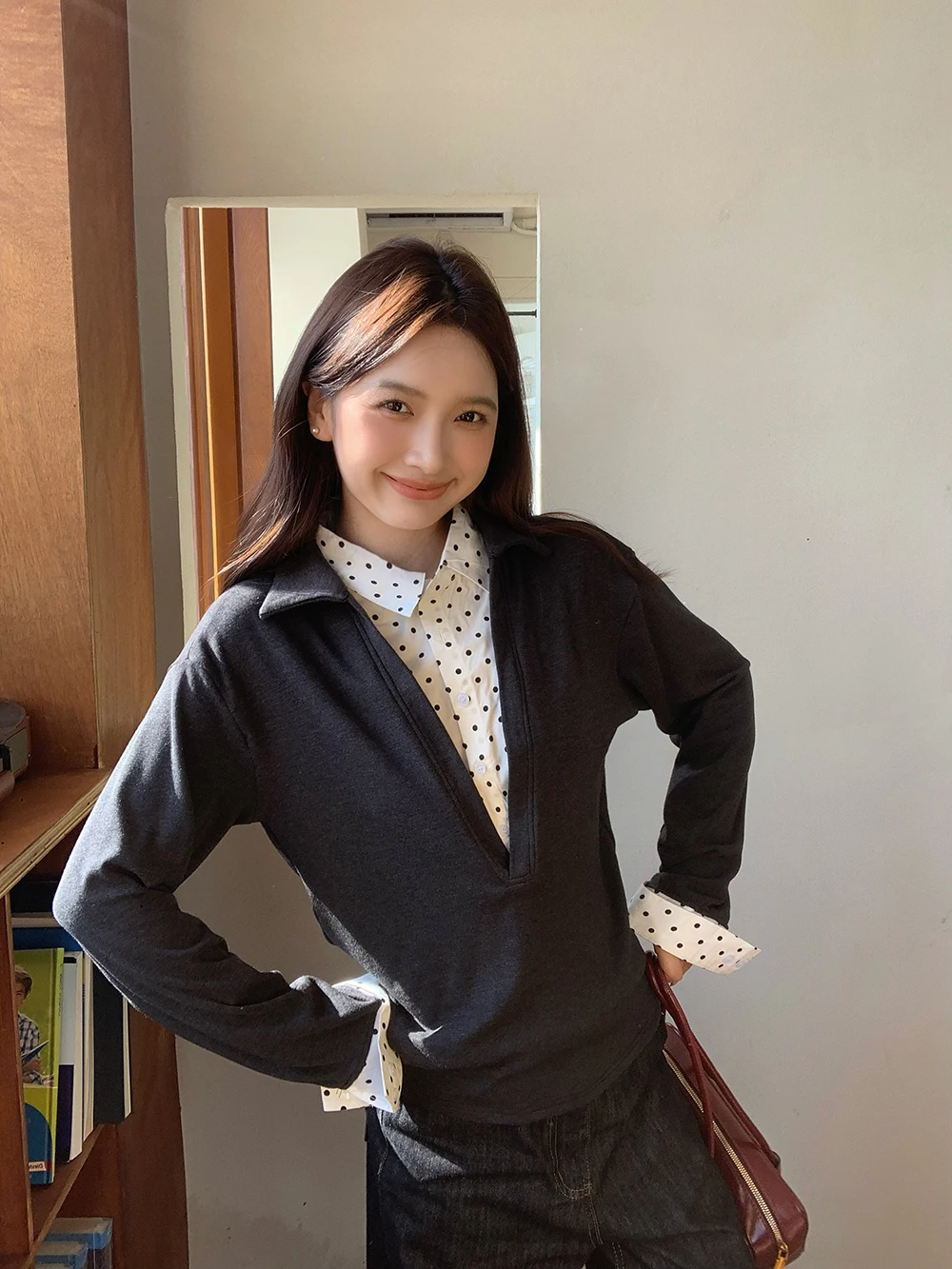 

Casual V-neck Polka Dot Long Sleeve Shirt Women's Spring Breathable Loose Feel Top Versatile Fake Two-Piece Shirt