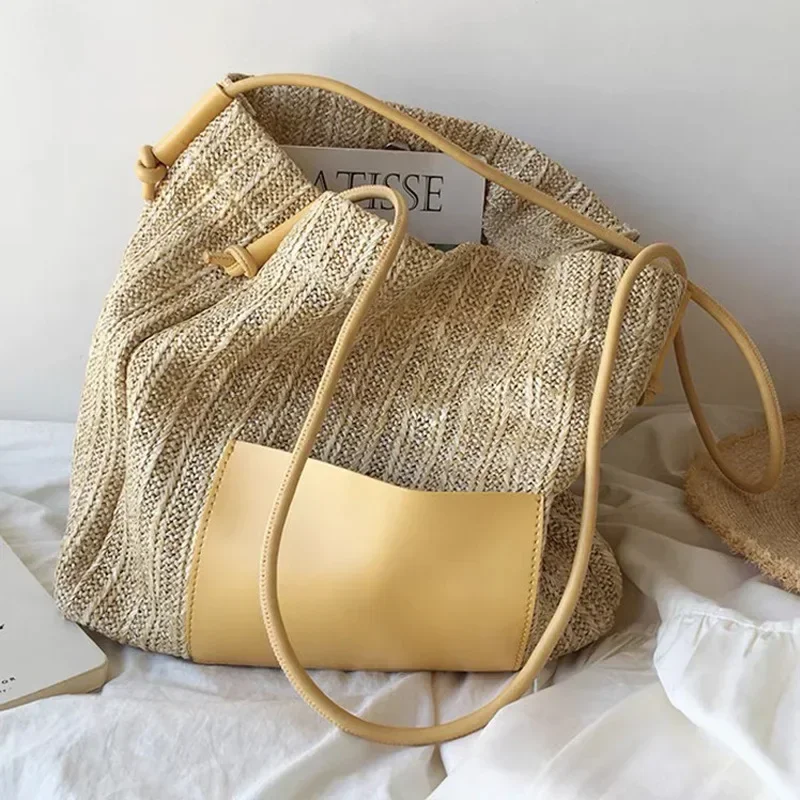 Instagram Vintage Woven Tote Bag Holiday Style Grass Woven Bag Shoulder Bag Large Capacity Shopping Bag Beach Bun Mother Bag