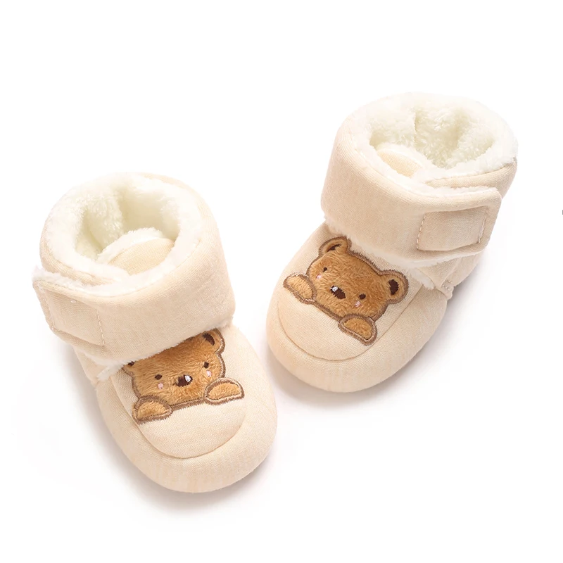 جديد الفتيان والفتيات أحذية الرضع والفتيات أحذية الرضع والفتيات أحذية الشتاء الدافئة الدب الصغير التطريز النسيج الناعم وحيد أ