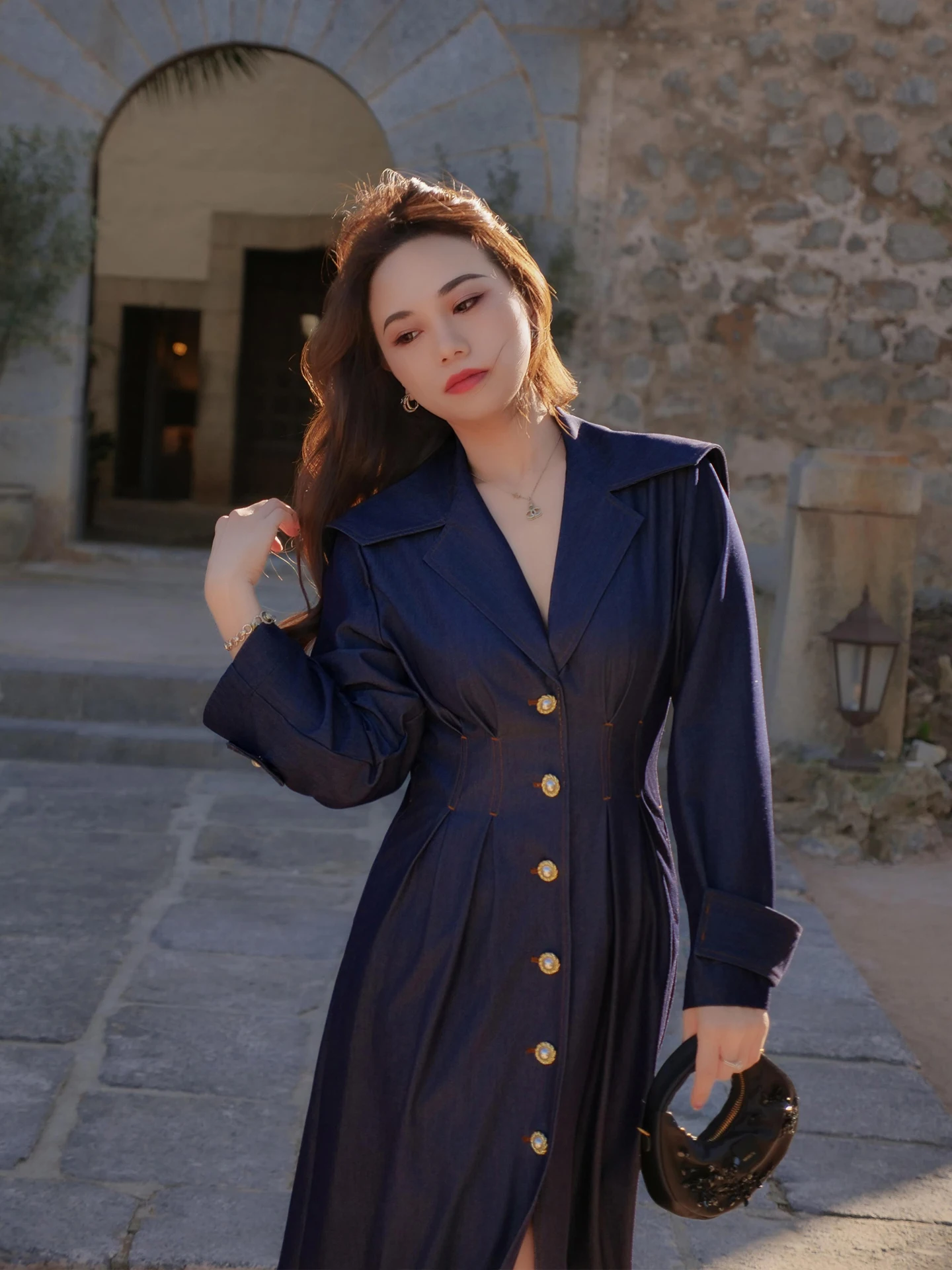 

Платье ERINA Original Plus Size Indigo Night Song с высокой талией, А-силуэт, из полиэстера, вискозы и спандекса, в деловом стиле, с длинным рукавом, женское