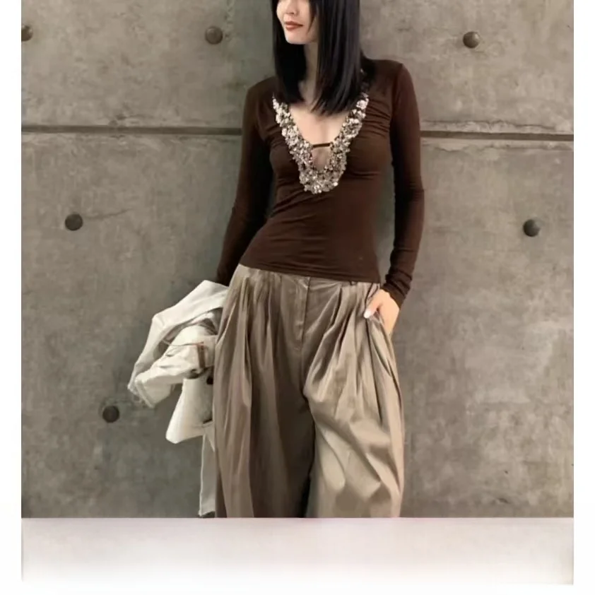 Sonnet Silk Wool Blend Sequin Base Layer Tight T-Shirt Autumn Winter Small Top Long Sleeve U-Neck Regular Length Ladies Fashion