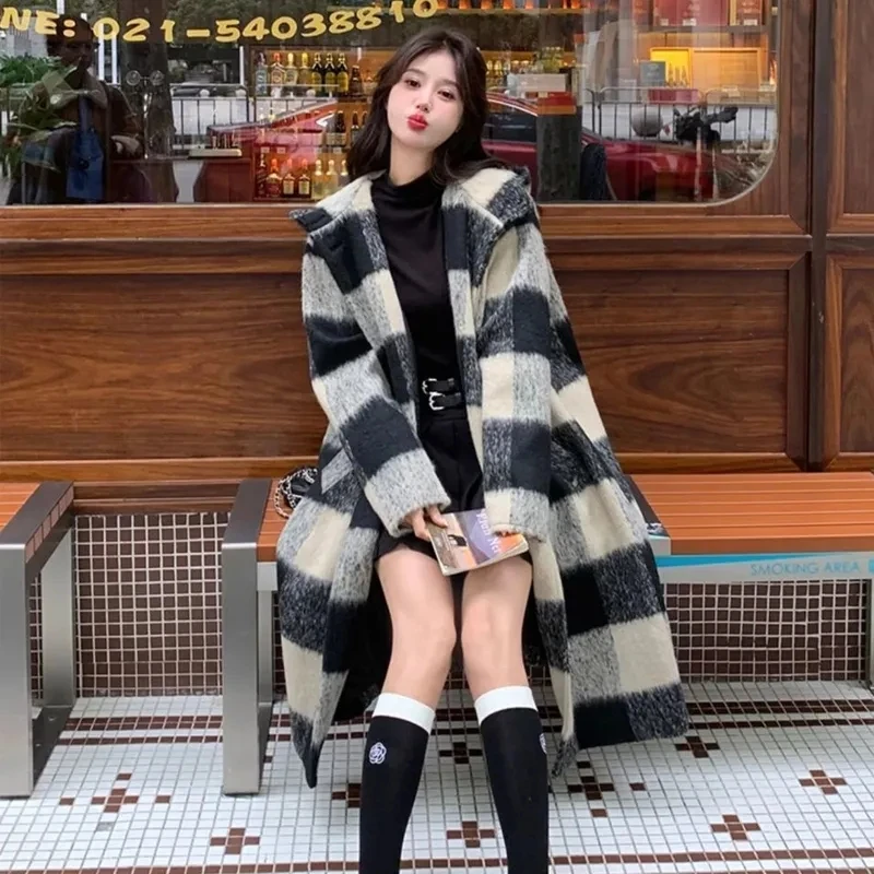 Hooded Plaid Coat Women Long Section 2025 Autumn Winter New Korean Hepburn Style Advanced Feeling Long Sleeve Thick Woolen Coat