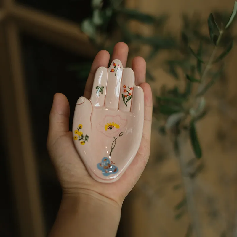 Handdrawn Ceramic Palm Ornament Creative Flora Jewelry Tray Mini Storage Plate Key Accessory Holder Container Desktop Decoration
