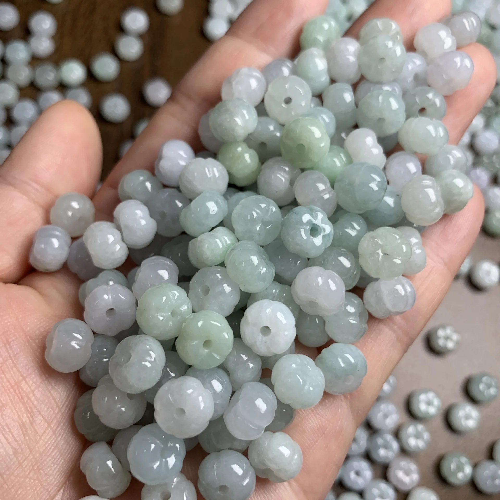 Natural A-grade Jade Loose Beads DIY Accessory Components Glutinous Small Pumpkin Bracelets Earrings Pendant Wholesale Jewelry