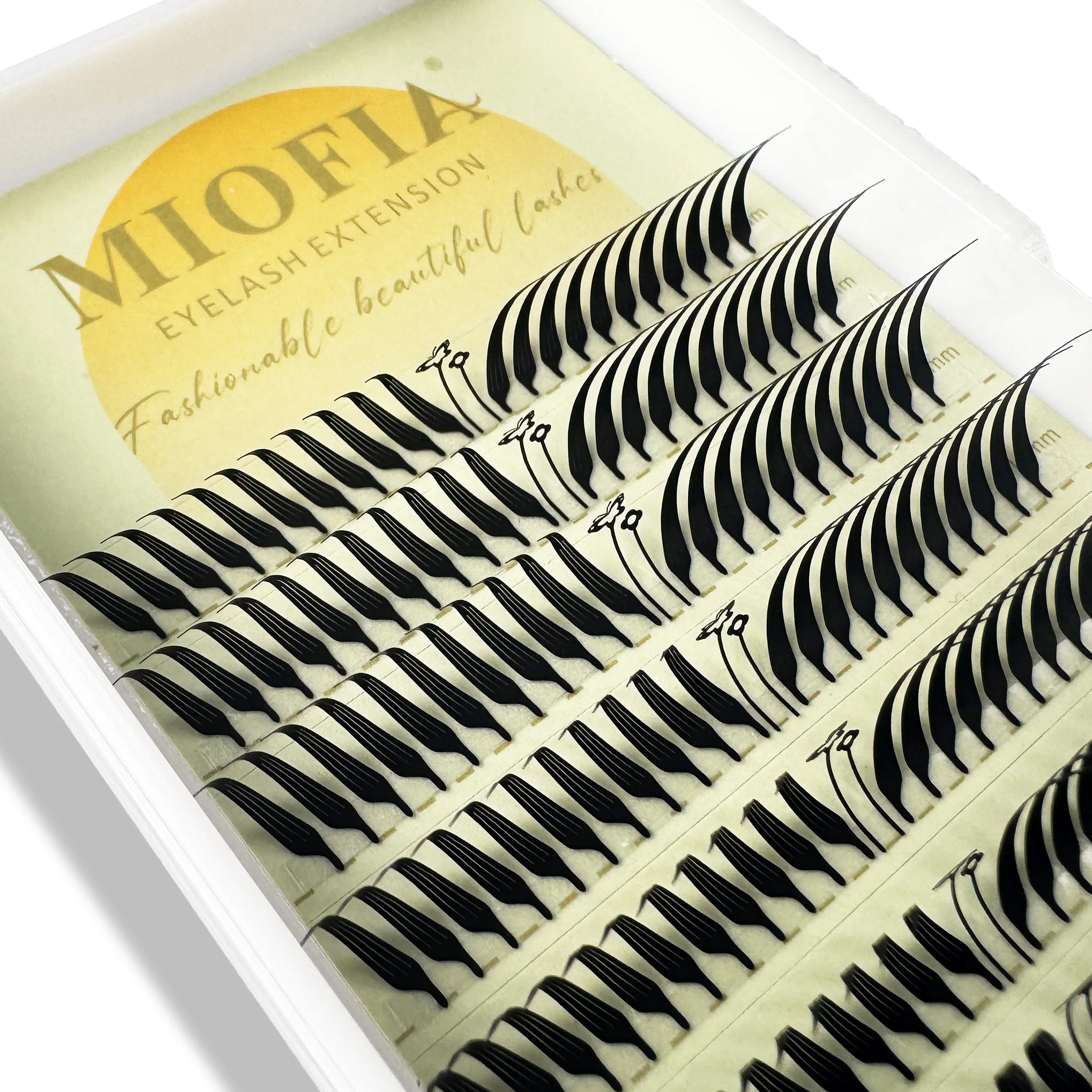 MIOFIA Lisie Rzęsy Anime Gotowe Rzęsy Manga Sztuczne Rzęsy Piórkowe Naturalne Lekkie Komiksowe Rzęsy Spire do Makijażu