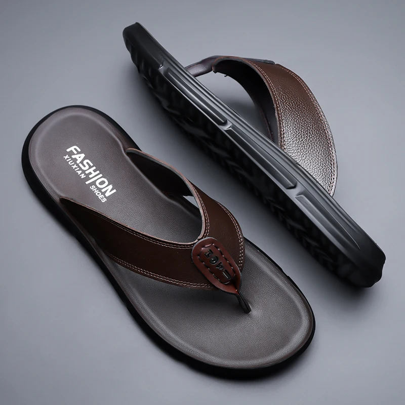 

Hot Sale Men's Flip Flops High Quality Genuine Leather Men Slippers New Summer Beach Sandals Fashion Soft Soled Men Casual Shoes
