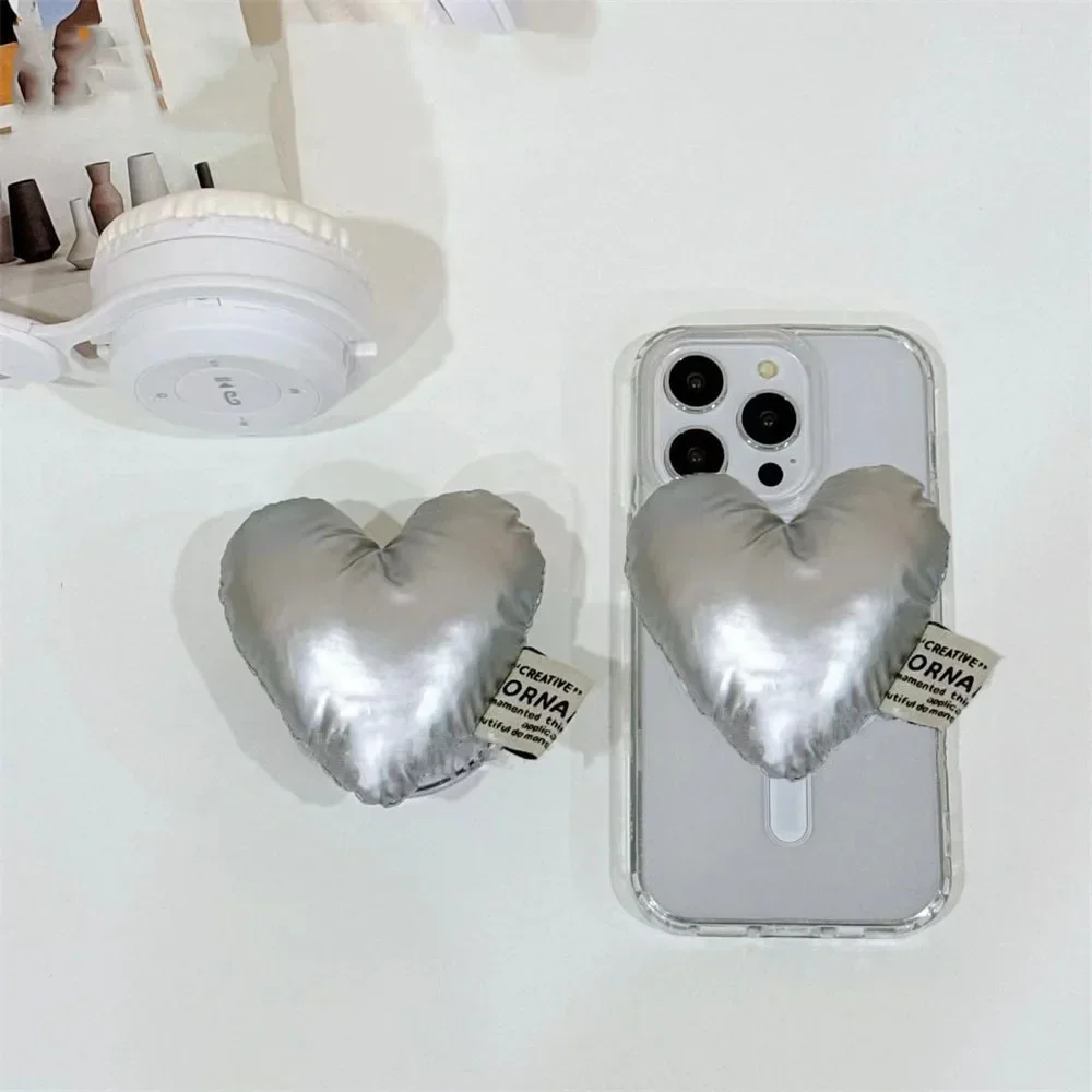 Ins Korea 3D Silver Love Heart For Magsafe Magnetic Phone Stand For Phone Foldable Wireless Charging Case Holder