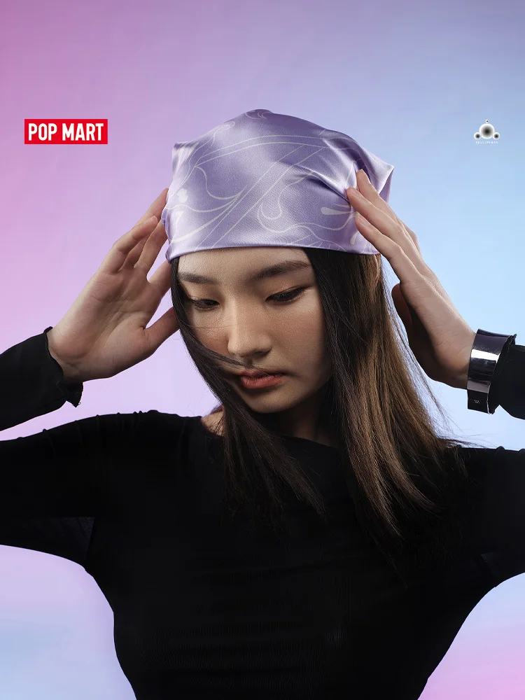 POPMART Bubble Mart SKULLPANDA Sound Scarf Yi · Fearless Sound/Listening Decoration Surrounding Blind Box