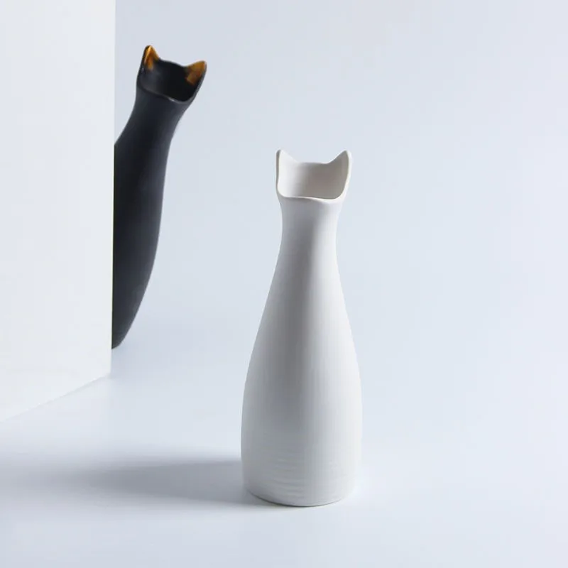 2024 Light Luxury Cat-shaped Flower Vase Nordic White Ceramic Vase Creative Simple Home Decoration Ornament Flower Vase LF335
