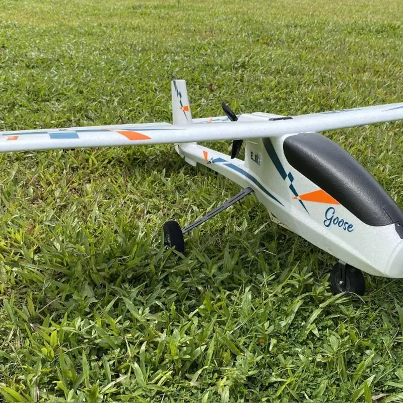 

New Esky Yisikai Wingspan 1.1 Meters Hongyan Fixed Wing Fpv Aerial Flight Platform Remote-Controlled Aircraft Easy To Learn