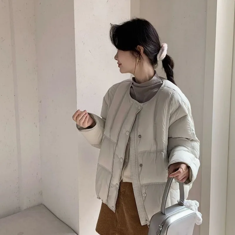 Abrigos de plumón de pato blanco cálido para Mujer, chaqueta acolchada acolchada, abrigo corto grueso y versátil con cuello redondo, tendencia de otoño e invierno