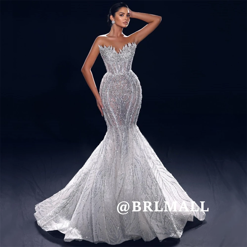 

Sexy Dazzling Mermaid Gorgeous Wedding Dress Unique Leaf Design Fitted Waist Bridal Gown Customized Beads Luxurious Bride Wear
