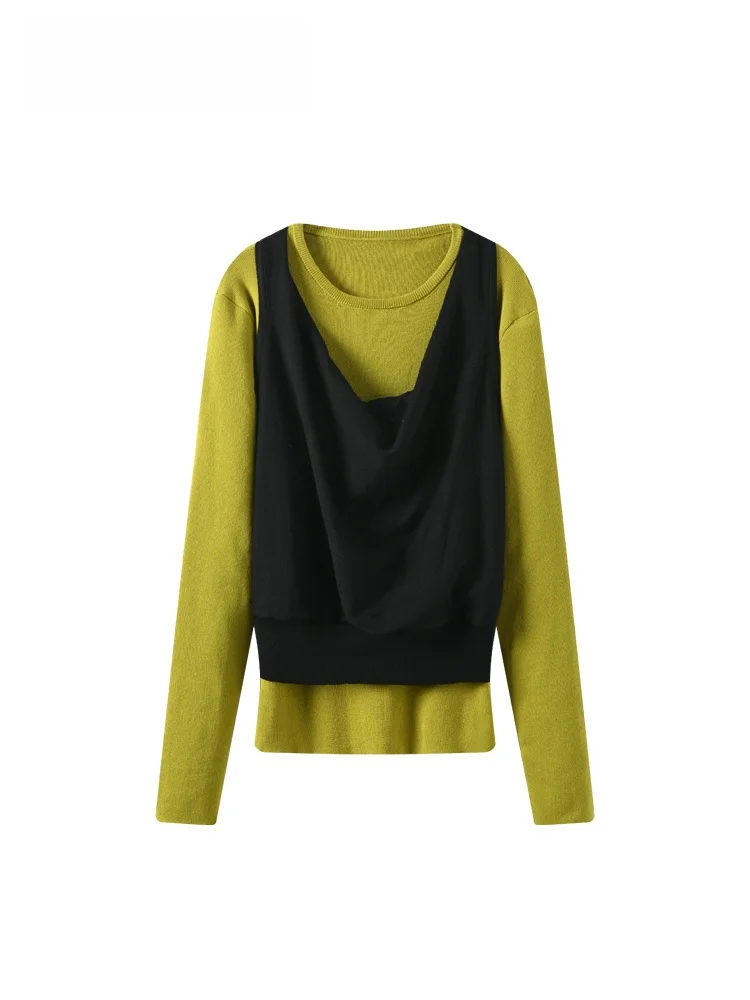 

Новый весенний комплект: вязаный свитер большого размера с длинным рукавом и топ на бретельках для полных женщин, свободный крой, из полиэстера, визуально стройнящий.